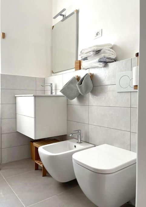 Leia Home W/Private Parking In Old Town Trieste Esterno foto